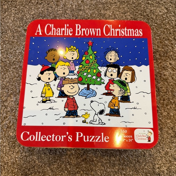 A Charlie Brown Christmas Collector's Puzzle 550 pieces - Picture 2 of 5